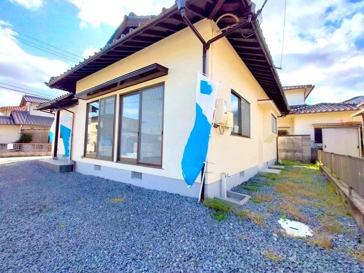 建物北東側から