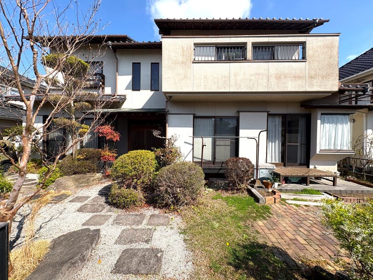 【外観】
敷地面積78.6坪の中古戸建。2009年2017年にリフォーム部分有。内覧,ご案内いたします。お気軽にお問い合わせください。