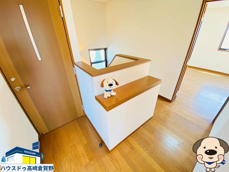 各居室へスムーズにつながる2階廊下。動線がシンプルで、毎日の移動もストレスなく行えます。