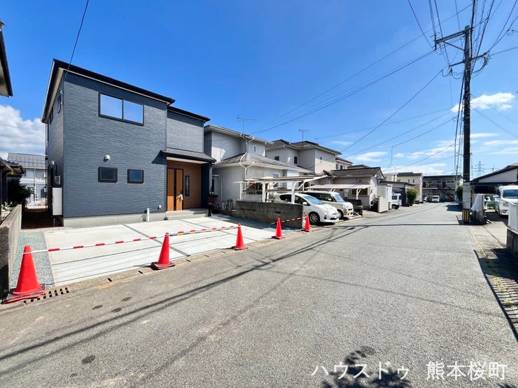 ■理想を叶える新しい暮らしの舞台■高いデザイン性と機能性を兼ね備えた住まい。ここで、家族の新しい物語が始まります。