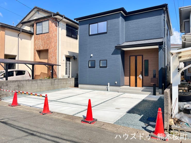■車と趣味の幅が広がる場所■単なる駐車スペースではない、洗車やタイヤ交換、DIYにも使える多目的な屋外スペースです。