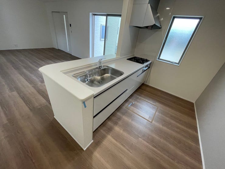 ◇キッチン◇ 同仕様
使い勝手の良いカウンターシステムキッチン♪
家事がはかどりそうです♪