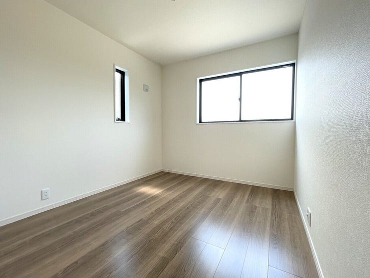 ◇洋室◇ 同仕様
客間としても使える1階独立洋室♪