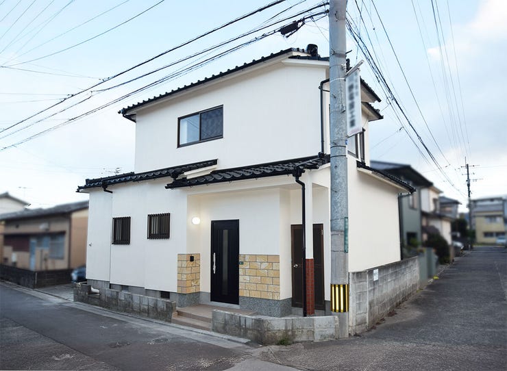 【外観】
右から見た外観です