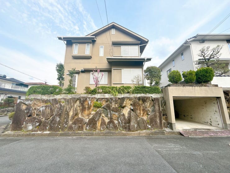 公園の多い地域です。お気に入りの家から足を少し伸ばして、お散歩などでゆったり過ごす時間も有意義です。