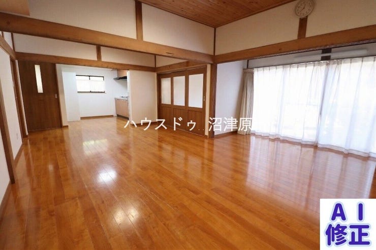 ※現況家具等有、売主様のプライバシーに配慮しCG加工により家具等消去した画像となり、現況との相違がある場合は現況を優先致します。