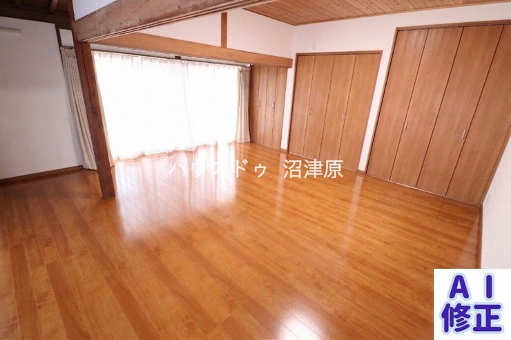 ※現況家具等有、売主様のプライバシーに配慮しCG加工により家具等消去した画像となり、現況との相違がある場合は現況を優先致します。