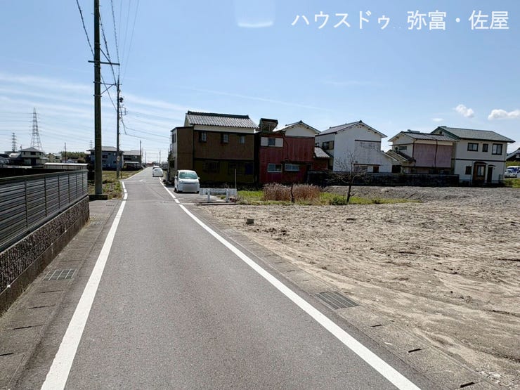 東側公道幅員約4.0m☆