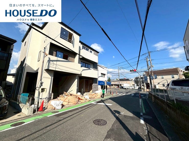 【福岡市博多区那珂】■那珂小学校まで歩3分。小さなお子様も安心の距離にあります。■JR竹下駅まで歩9分(7月10日撮影)