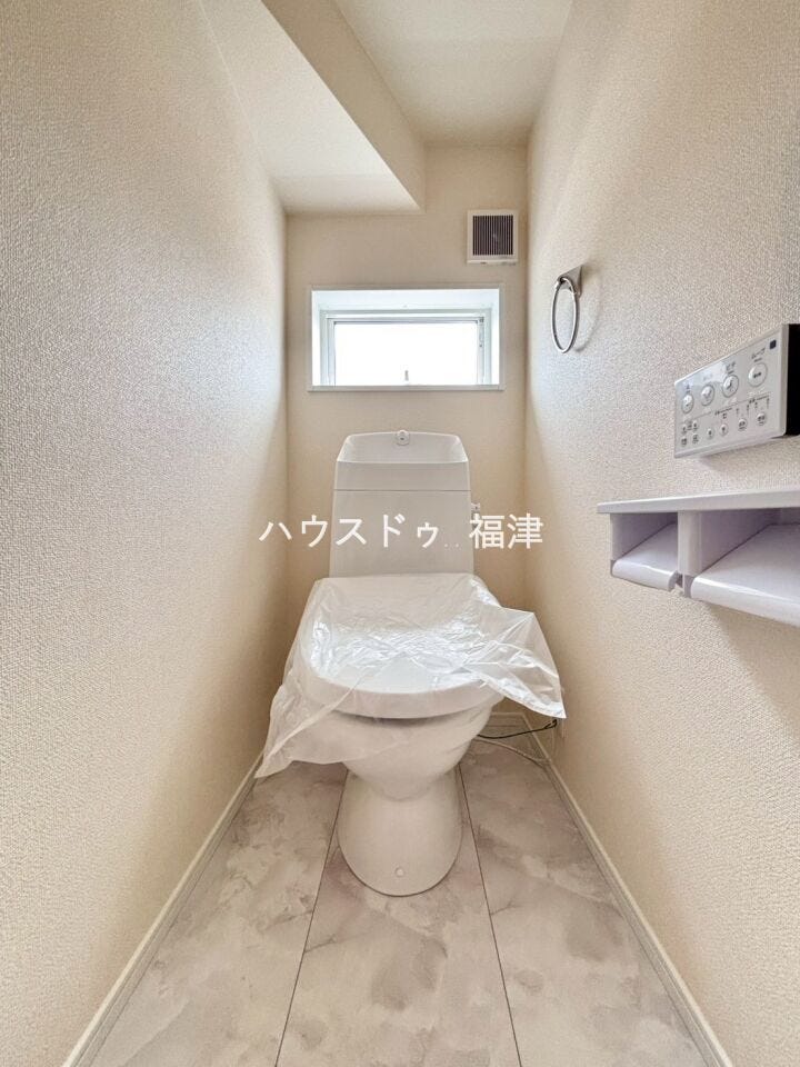 1.2階にあるので、朝の混み合う時間も安心!
《福津市西福間3丁目 新築戸建》