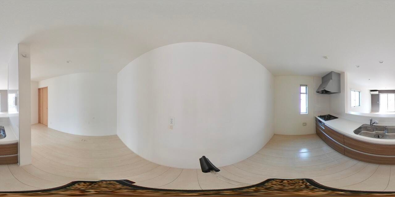 キッチンに立つ時に、家族と会話をしながら和気あいあいと家事をされたい方にピッタリ！ご家族との大切な時間を過ごしていただきやすいキッチンです◎