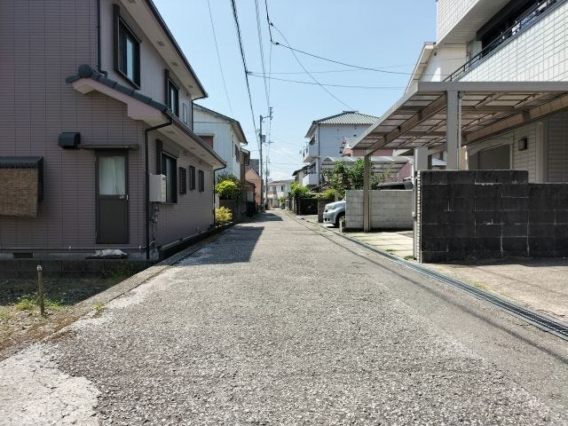 北側道路 東から西方向