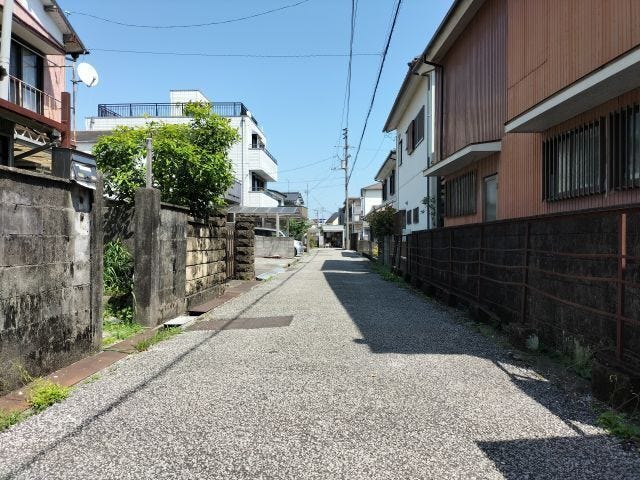 北側道路 西から東方向