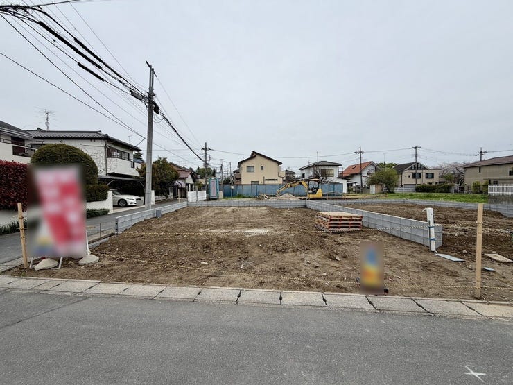 【外観】
随時ご案内可能です♪
当物件はもちろんですが、他に気になる物件のご案内、資金計画、物件詳細、住宅ローン等何でもお気軽にお問い合わせください!!
