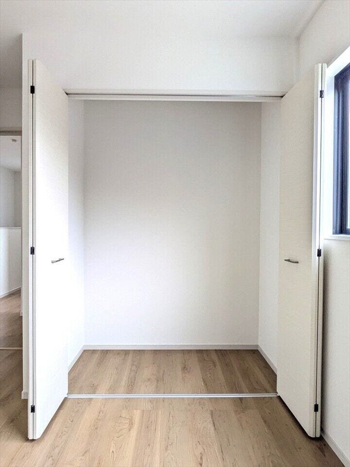 【同社施工例】収納スペースが多く、荷物が沢山しまえます