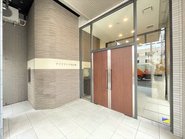 【エントランス】