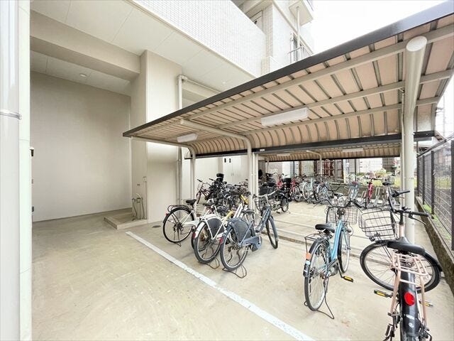 【駐輪スペース】