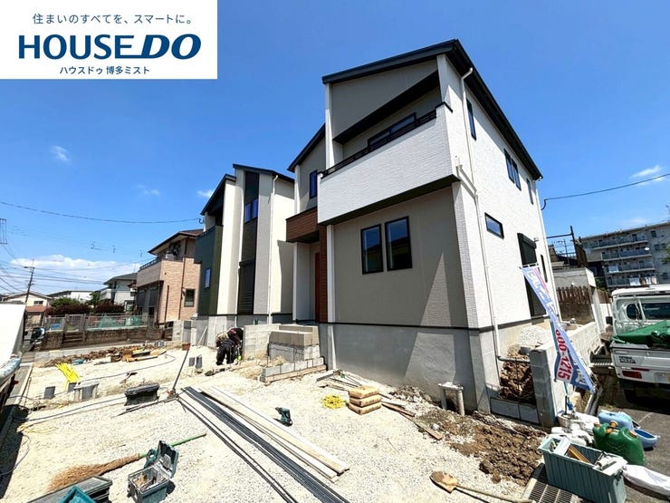 【糟屋郡須惠町上須恵 新築戸建て】■駐車スペース3台分■須恵第一小学校まで歩7分(7月10日撮影)