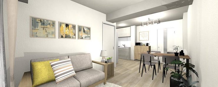 リビングは明るく開放感のある空間。家具配置もしやすく、家族でゆったり過ごせます。