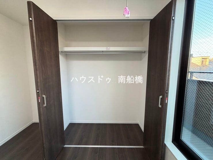 3階洋室収納