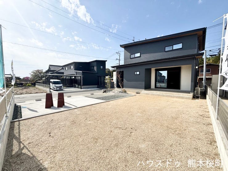 ■遊びと安らぎの多目的空間■子どもが安全に遊べ、ペットと触れ合い、大人も自然に癒やされる、暮らしを彩るスペースです。