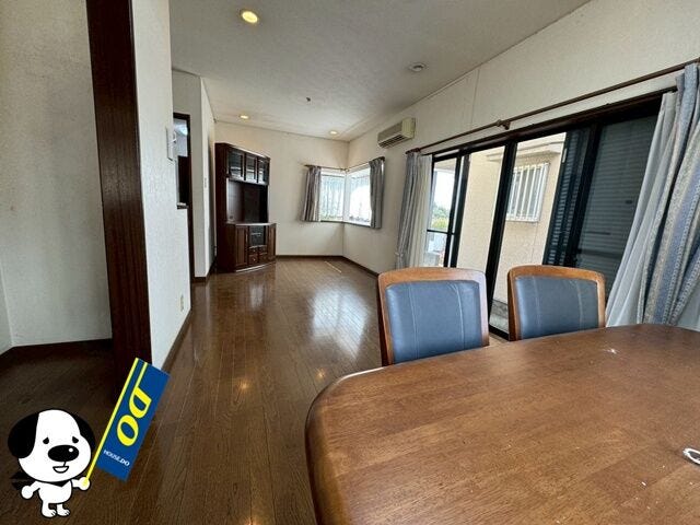 食事スペースとくつろぎスペースを使い分けしやすいプランニング♪