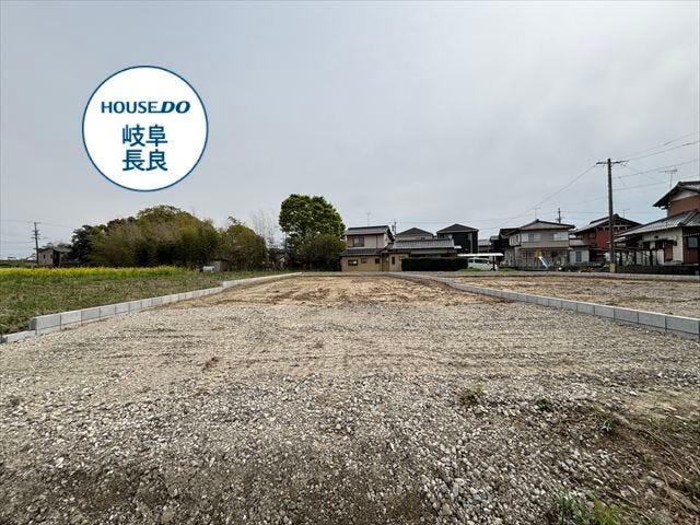 【外観】
樽見鉄道「北方真桑」駅、車で11分
岐阜バス「下尻毛」停、徒歩6分
木田小学校、島中学校