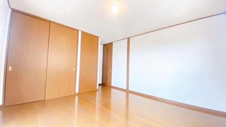 広い居室なので主寝室としてもピッタリです◎