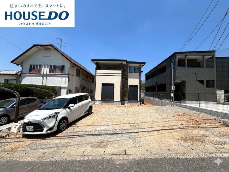 【外観】
【福岡市東区唐原 新築戸建て】◆駐車スペースは3台分。■西鉄唐原駅まで歩11分