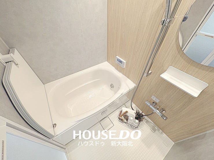 ■毎日の疲れを癒す快適なバスルーム!
■ゆとりのある空間で、ご家族での入浴も楽しめそうですね!
■嬉しい浴室乾燥機能付きです!