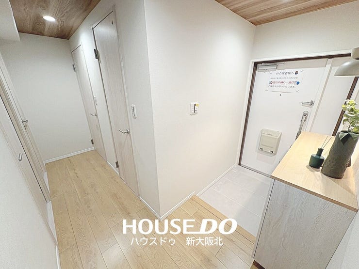 ■玄関から直接室内が見えない造りになっています◎
■急な来客時でも慌てることなく応対していただけます!