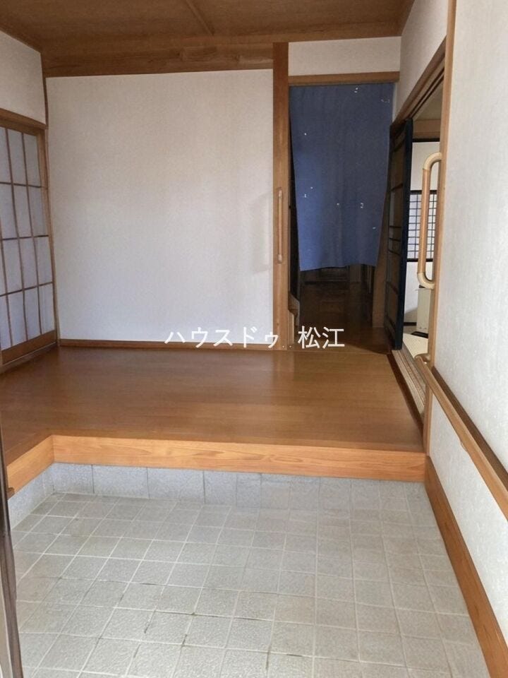 母屋
※AIによる家具等を除いた画像です。
実際とは異なる部分が生じる可能性があります。