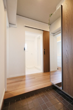 玄関も新品同様です♪