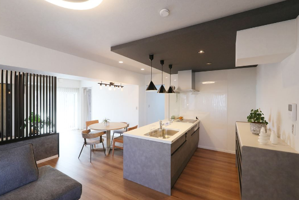 カウンターキッチンで家具を置きやすい間取りです♪