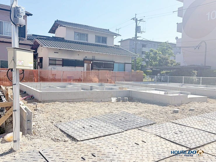 【外観】
建築中、9月中旬完成予定
