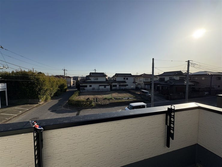 南向きバルコニーは陽当り良好♪