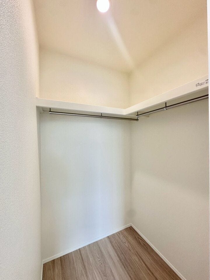 豊富な収納スペースを確保し、住まい全体をすっきりと美しく保つことができます。