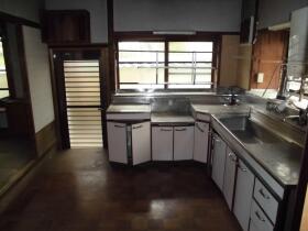 浅口市鴨方町六条院中