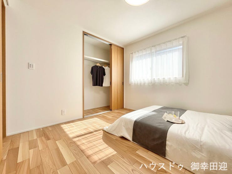■6.4帖洋室■心からリラックスできる静けさ、上質な眠りで、毎日をリセットします。明日への活力を養う空間です。