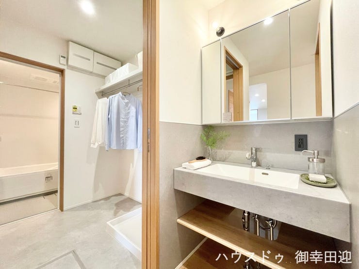 ■清々しいリフレッシュ空間■自分を磨き、気持ちを切り替えるプライベートスペース。