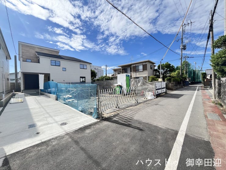 ■理想を叶える新しい暮らしの舞台■高いデザイン性と機能性を兼ね備えた住まい。ここで、家族の新しい物語が始まります。