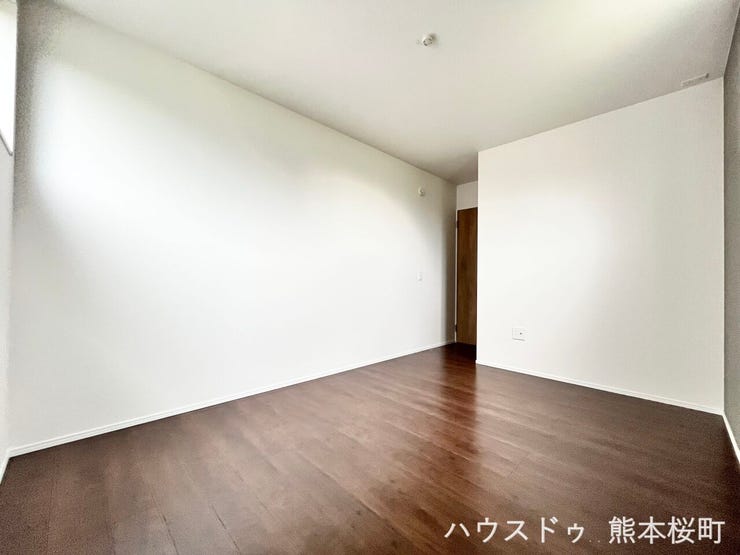 ■6.5帖洋室■心からリラックスできる静けさ、上質な眠りで、毎日をリセットします。明日への活力を養う空間です。