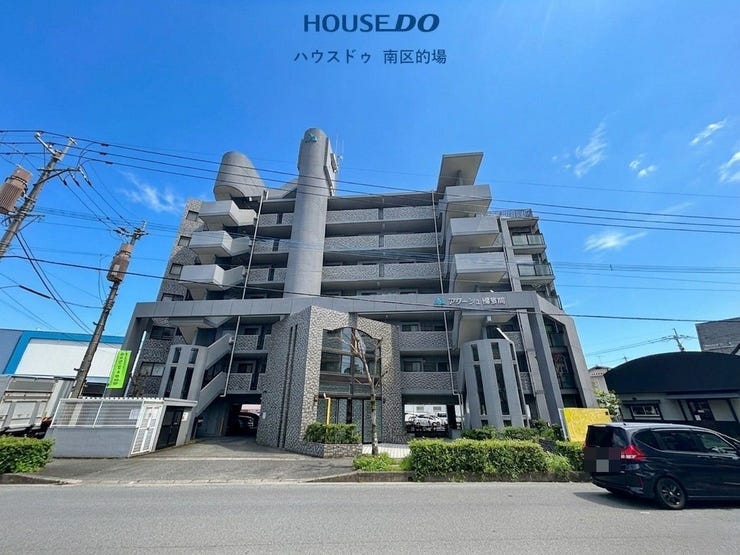 マックスバリュ那珂川店まで徒歩3分。ドラッグストアやコンビニも徒歩3分以内に揃う生活利便の良いエリアです。