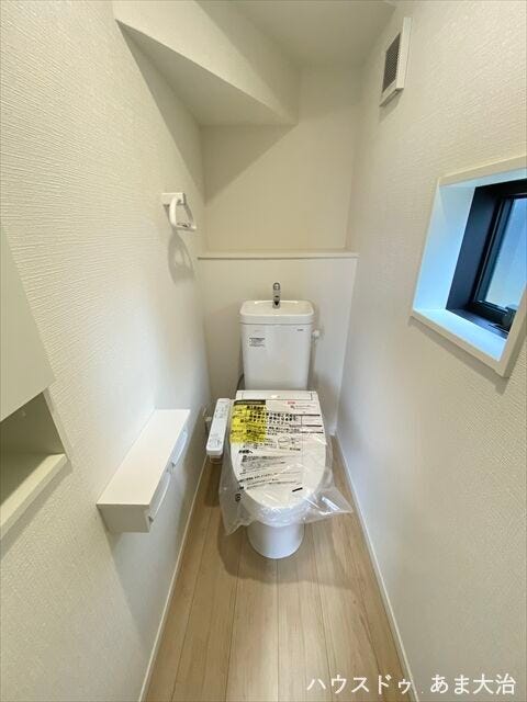 両フロアにトイレの設置があるので混み合う時間帯も安心ですね。