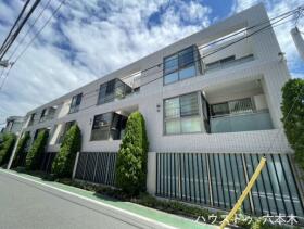 品川区上大崎１丁目