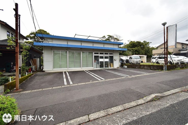 【外観】令和8年4月4日 撮影
大通り沿いで看板効果あり!