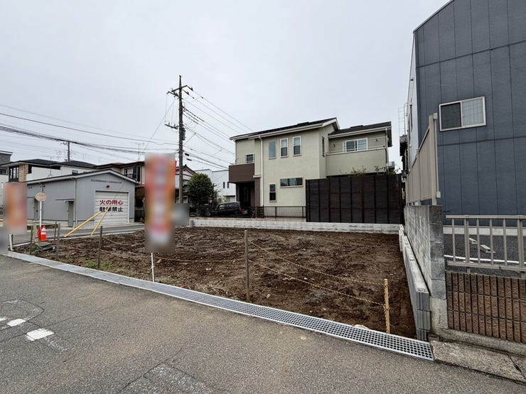 たっぷりの陽光と心地よい風が舞い込む住まいを想像させます♪