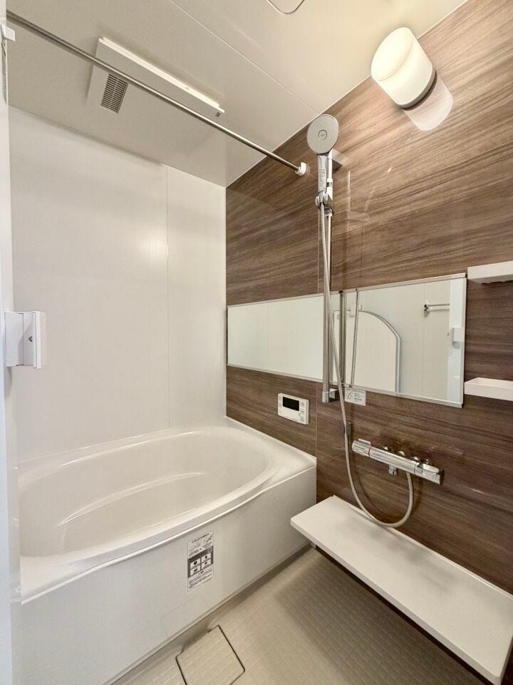 清潔感あふれる浴室は、疲れた体をゆったりと癒してくれます♪