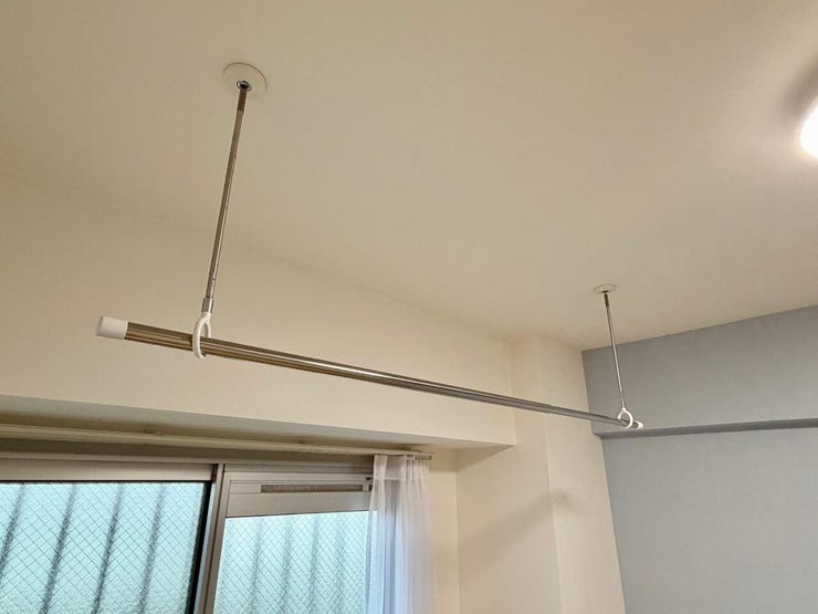 ホスクリーン付きで室内干しも可能♪雨や花粉の季節も安心♪