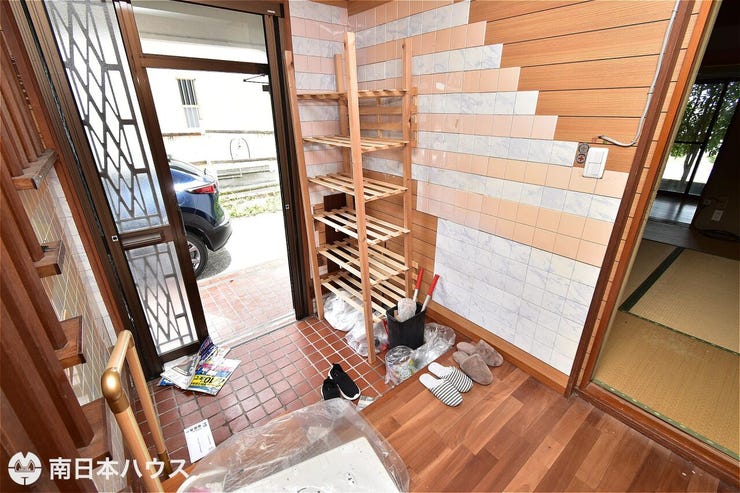 下田町 中古戸建 【玄関】